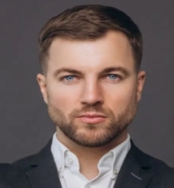 Honolulu Rehab Clinical Director Marcus Reid’s Portrait