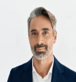 Honolulu Rehab Clinical Director Marcus Reid’s Portrait